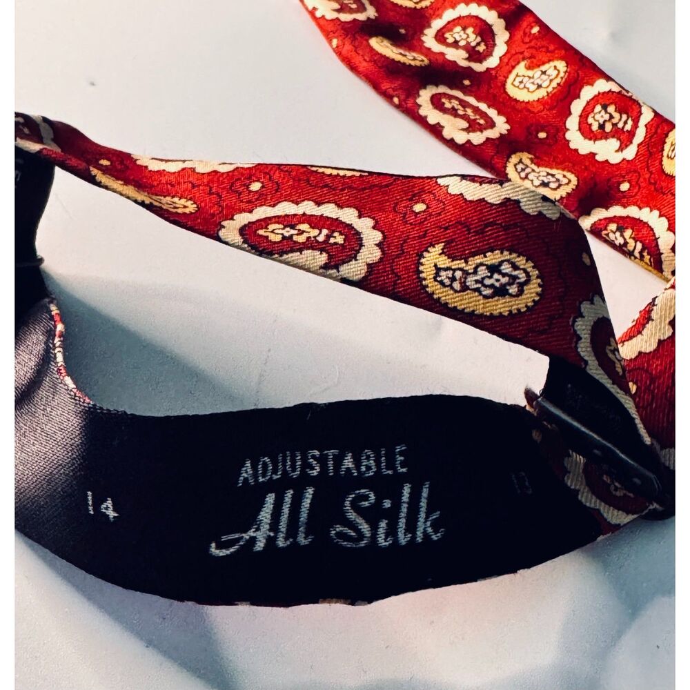 Stylish red geometric patterned self‑tie bow tie … - image 5